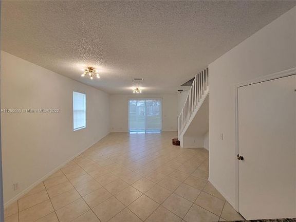 2nd image of 2220 Salerno Cir #2220