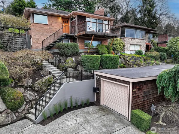 3426 31st Avenue W, Seattle, WA 98199