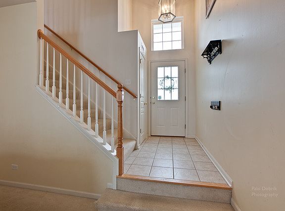 3rd image of 185 W Buckingham Dr