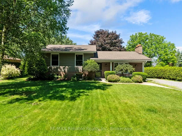 13 Blair St, Bluewater, ON N0M 1G0
