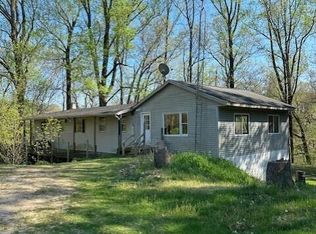 3401 Duncan Rd, Benton Harbor, MI 49022