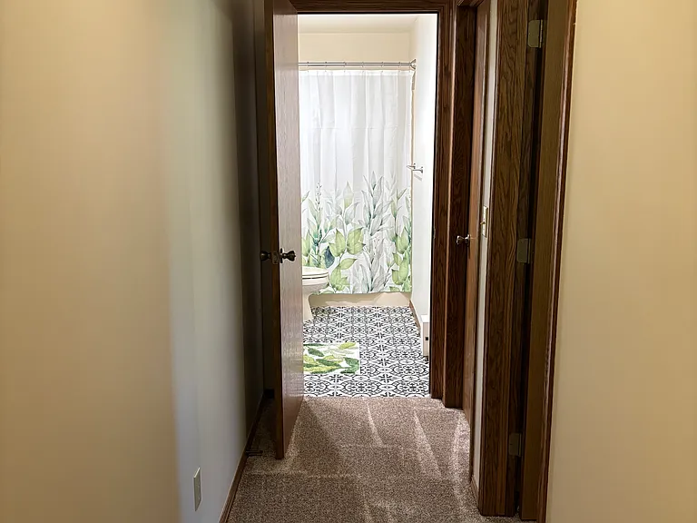 4172 N Oliver St — Photo 32