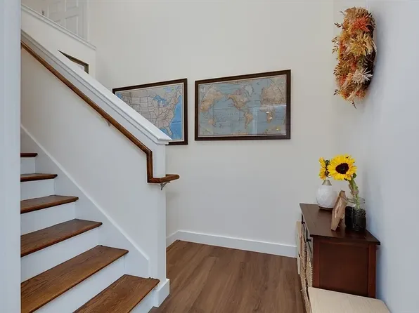 59 North Rd #1, Sandown, NH 03873