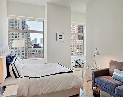 Rented by The Moinian Group | media 27