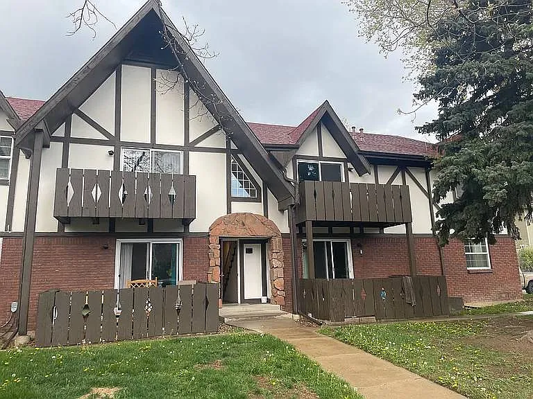 3250 Oneal Cir #B17