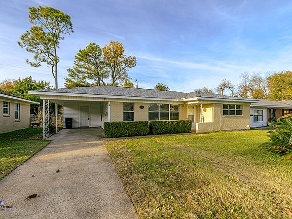 3rd image of 430 Iroquois Trl