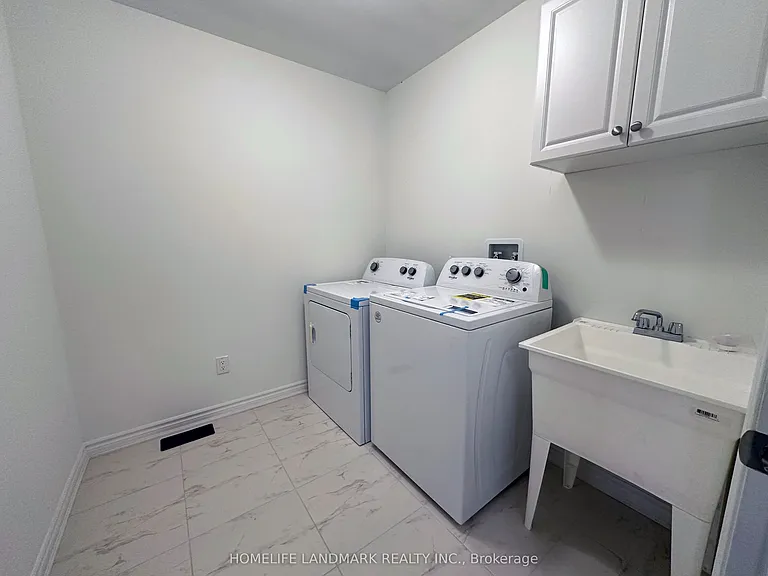 41 Sapphire Way — Photo 25