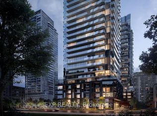 120 Broadway Ave #1902, Toronto, ON M4P 1V8