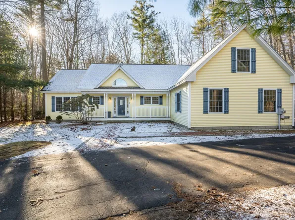 284 Pointed Fir Boulevard E, Wells, ME 04090