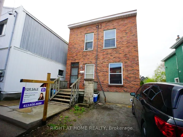 122 Eccles St S, Ottawa, ON K1R 6S8