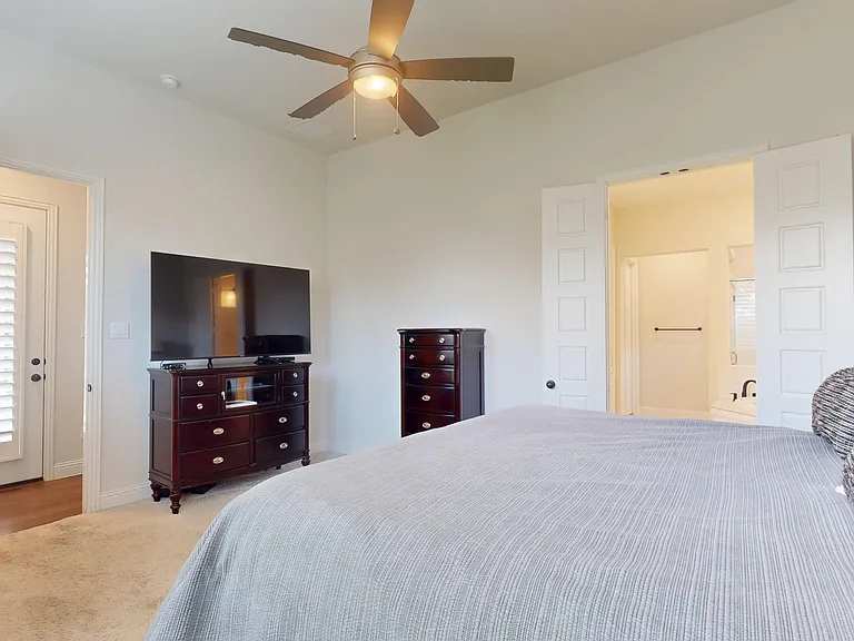 2912 Seattle Slew Dr — Photo 20