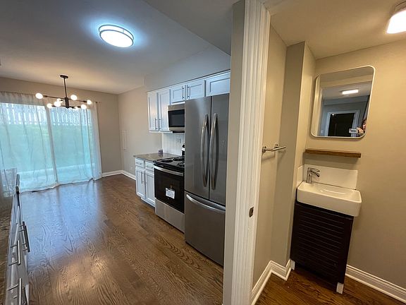 5th image of 2345 Old Kings Ct