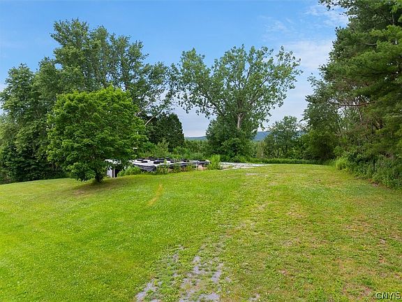 3rd image of 9201 Fraser Rd