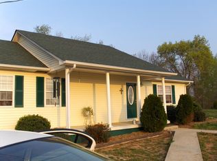 567 W Wood Dr, Sparta, TN 38583