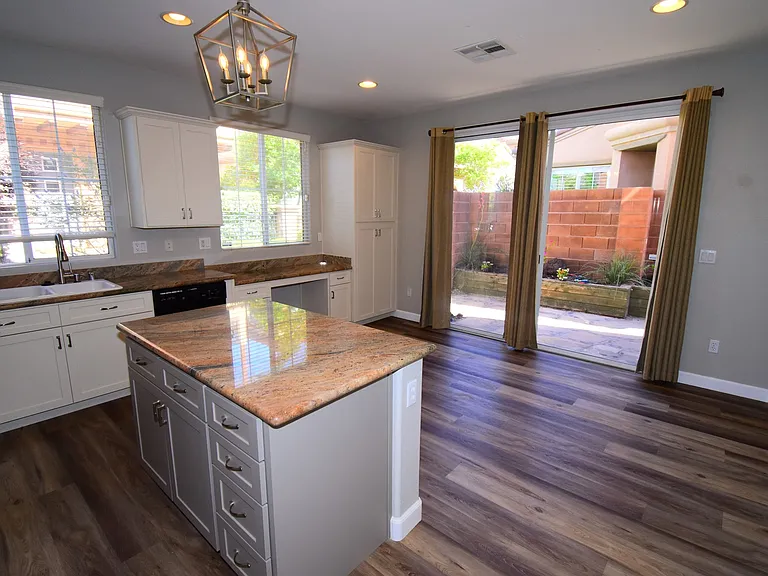 11318 Aragon Mist Ct — Photo 17