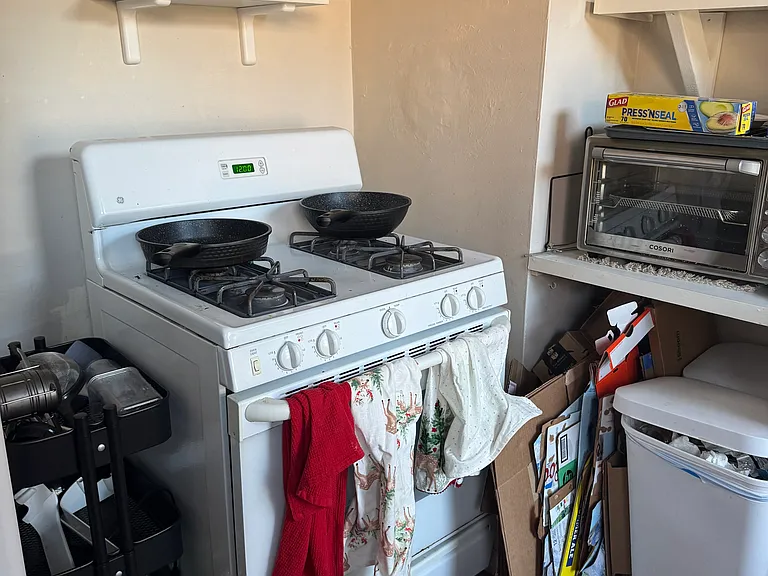 9 Wiget St #4 — Photo 7