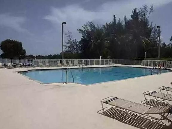 4th image of 1435 SW 48th Ter #1435