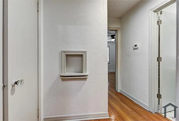 2501 NW 35th St — Photo 12