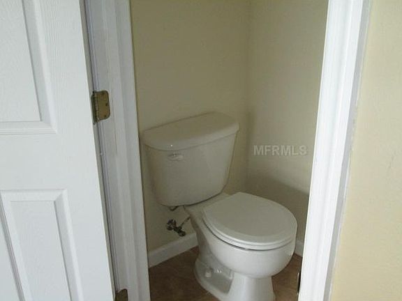 5th image of 544 Westpoint Garden Cir