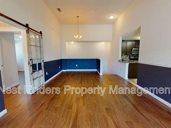 3rd image of 131 Burnett Ct Unit 106