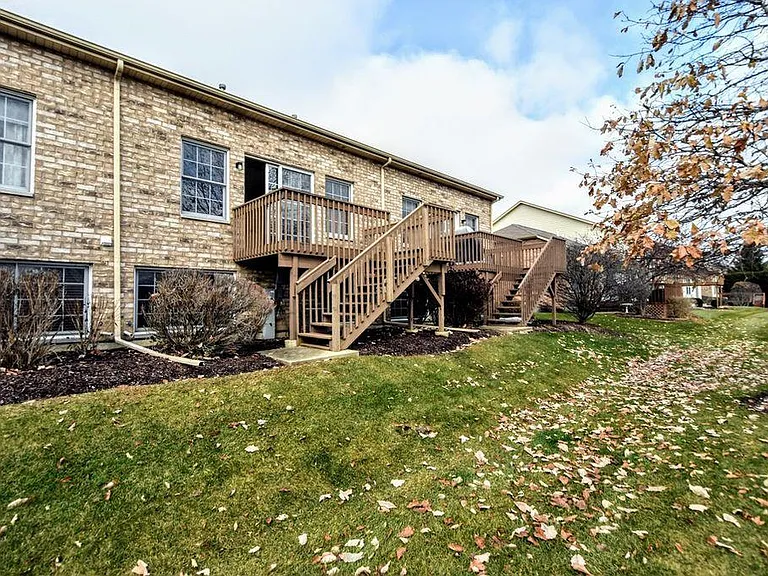 5809 Fieldstone Trl — Photo 37