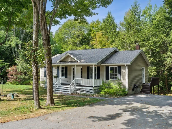 16 Balsam Lane, Gorham, ME 04038