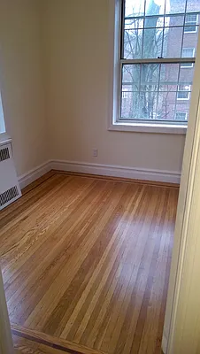 Sold by Metro Garden Realty NYC | media 44