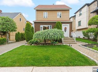 1631 Maple St, Fort Lee, NJ 07024