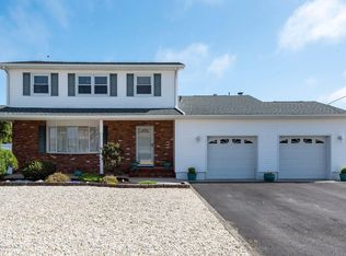 9 Tobago Ave, Toms River, NJ