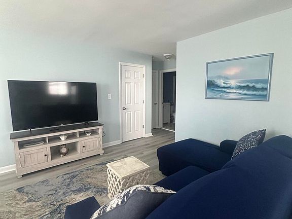 2nd image of 1382 Ocean Ave Unit A7