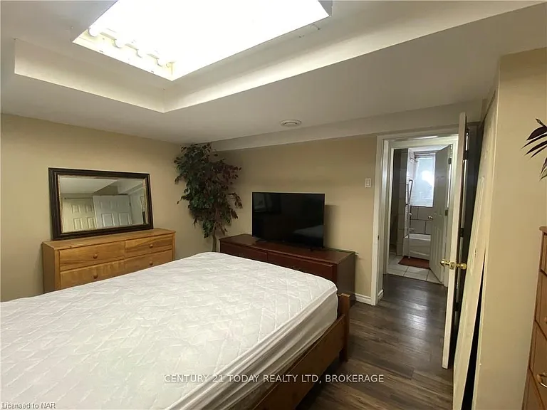 6042 Culp St #LOWER — Photo 9