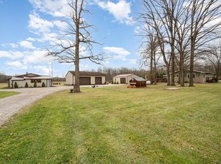 2847 Pinconning Rd, Rhodes, MI 48652