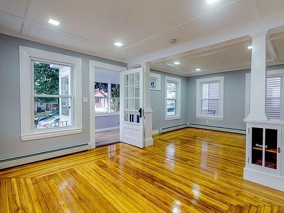 3rd image of 48 Oakwood Ave