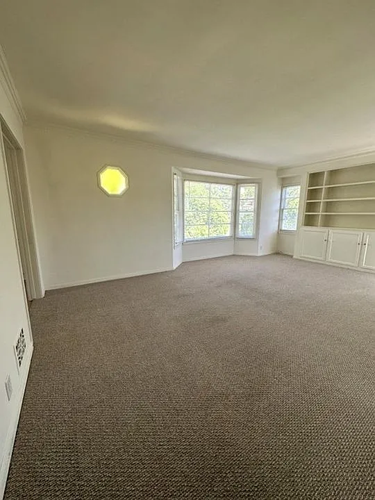 455 Midvale Ave #457