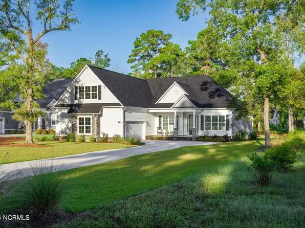 3865 River Overlook Court NE, Leland, NC 28451