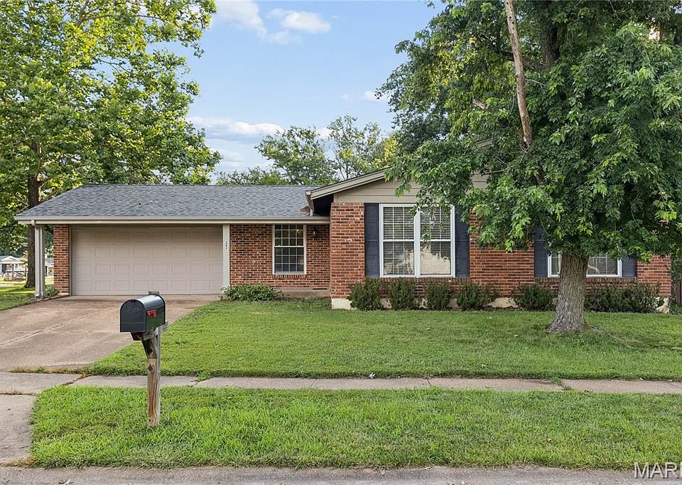 1st image of 297 Village Mead Dr