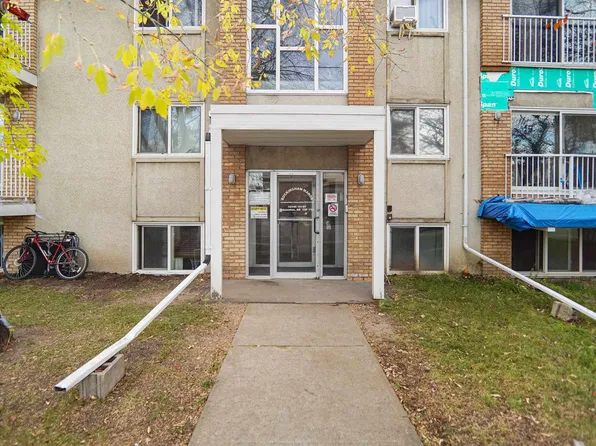 10140 151st St NW #102, Edmonton, AB T5P 1T4