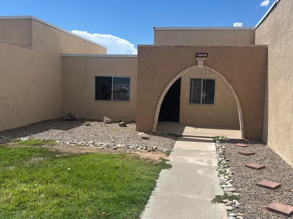 1355 Rio Rancho Blvd SE #B, Rio Rancho, NM 87124