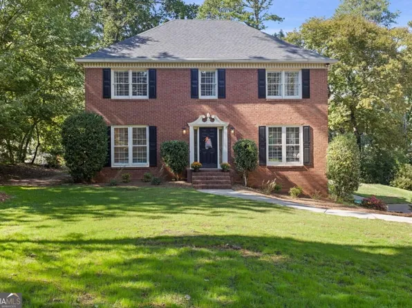 5023 Winford Ct, Peachtree Corners, GA 30092