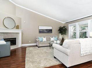 937 Mount View Ln, Molalla, OR 97038