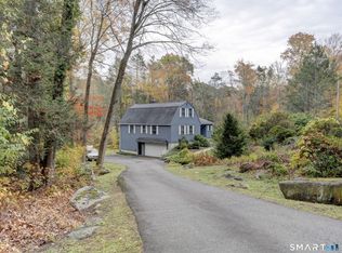 23 Pomeroy Lane, Somers, CT 06071