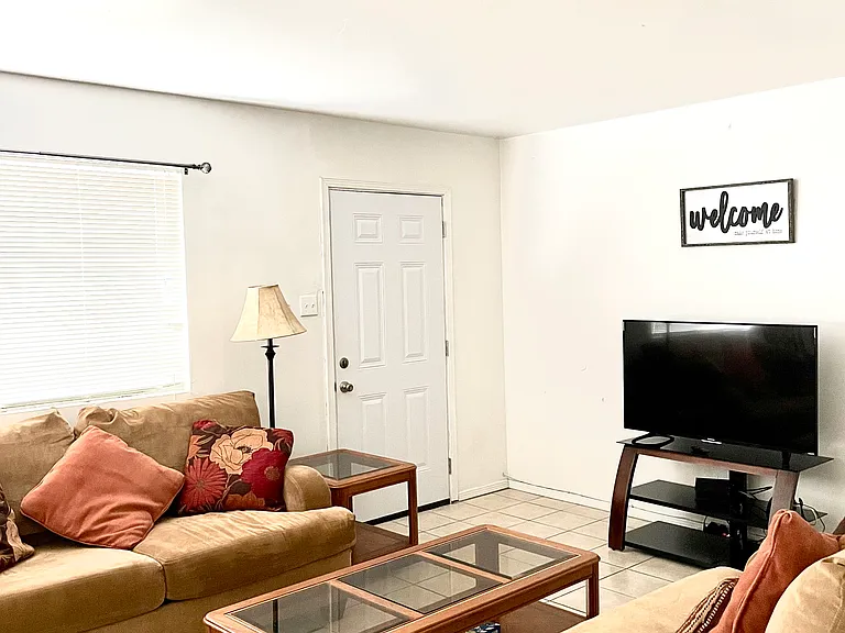 3901 Hercules Ave — Photo 27