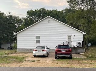 608 W Calhoun St, Magnolia, AR 71753