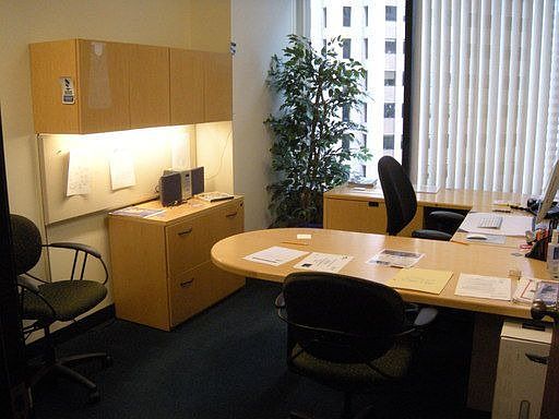 2nd image of 595 Market St Ste 1375