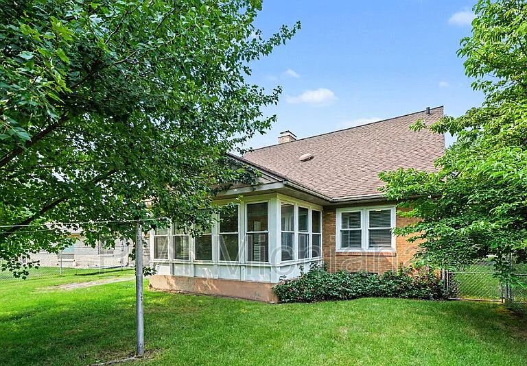 510 E Pokagon St — Photo 14