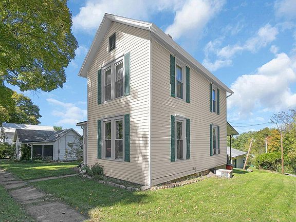 2nd image of 174 Cheney St