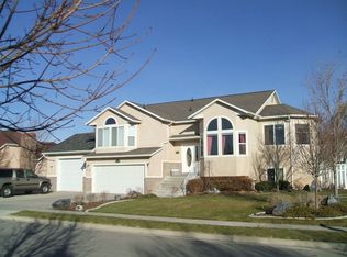 1092 W Ridgetop Cv, South Jordan, UT 84095