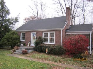 4005 Carol Rd, Louisville, KY 40218