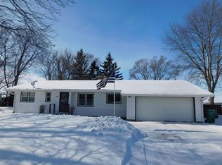 23497 Airport Rd, Sycamore, IL 60178