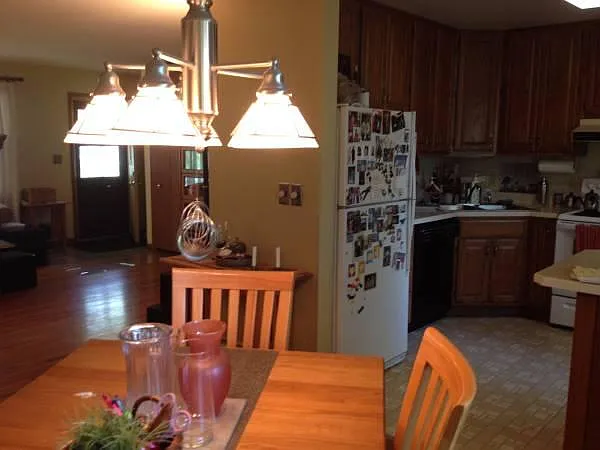 2201 Ferndale Avenue — Photo 2